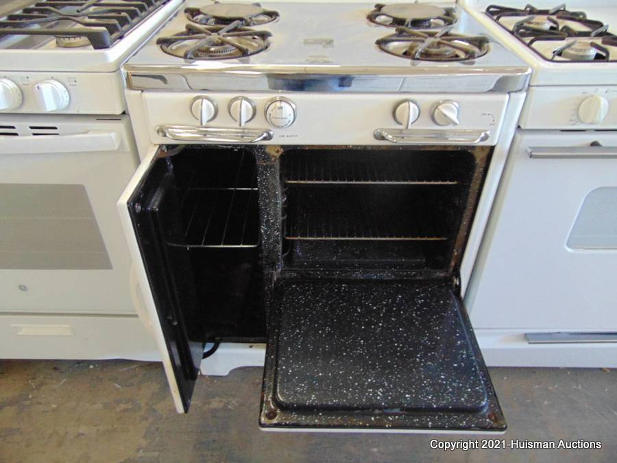 VINTAGE O'KEEFE AND MERRITT 30