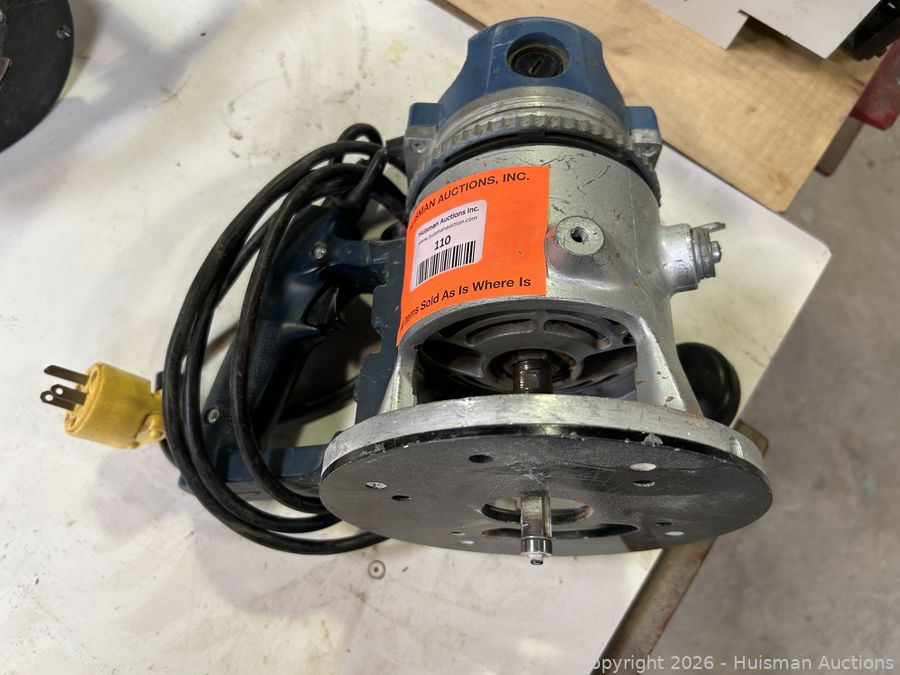 Bosch Model 3605 Router