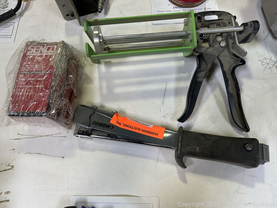 Arrow Stapler w/ Staples & Dual Cartridge Dispenser