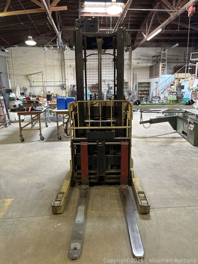 Hyster Electric Forklift, Model N30FR, 3,000 lb Capacity w/ 24V Charger, SN# 8217801648P (Must Stay until 3PM on Removal Day)