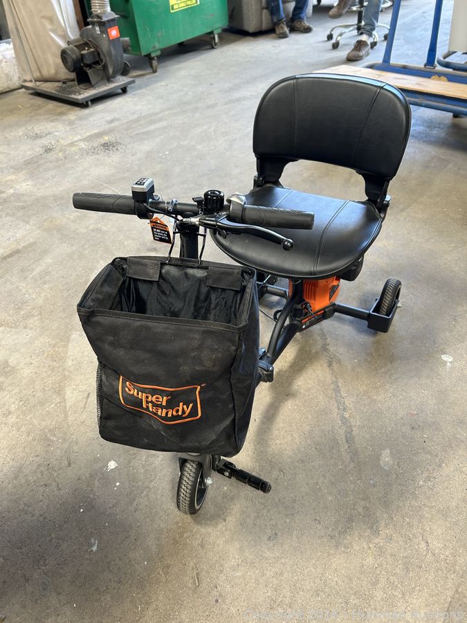SuperHandy 48V 3-Wheel Mobility Scooter (New, Collapsible)