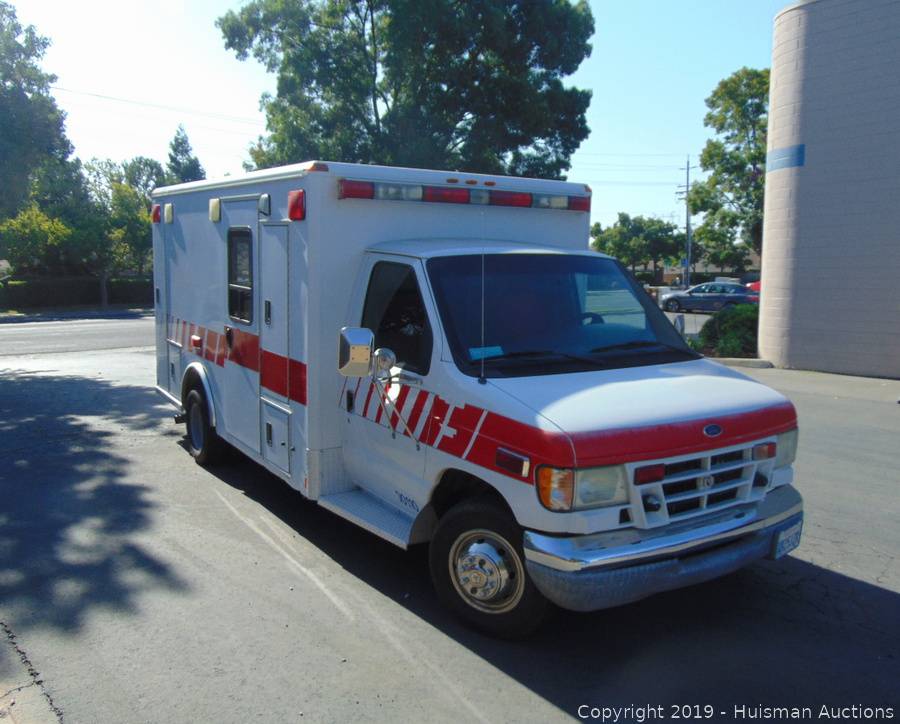 2003 Ford 2002 Ford Econoline E450 Wheeled Coach Custom